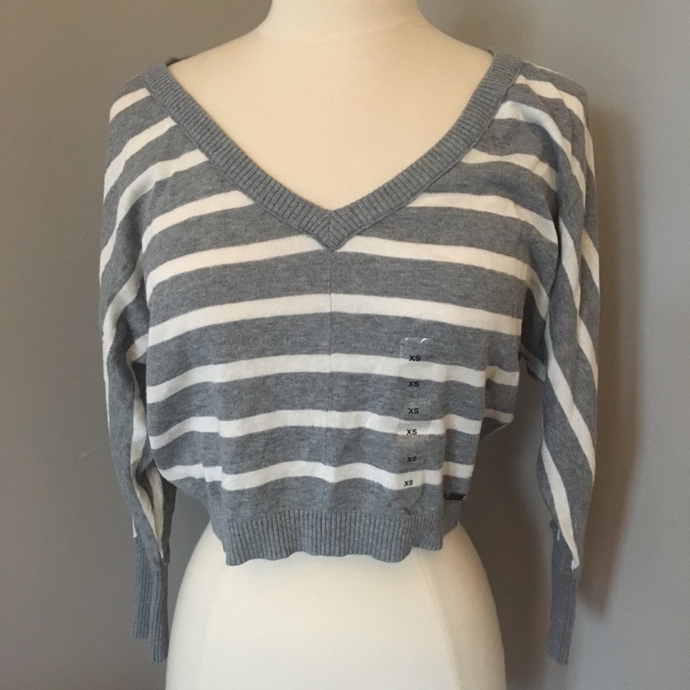 NWT Guess Cropped Sweater